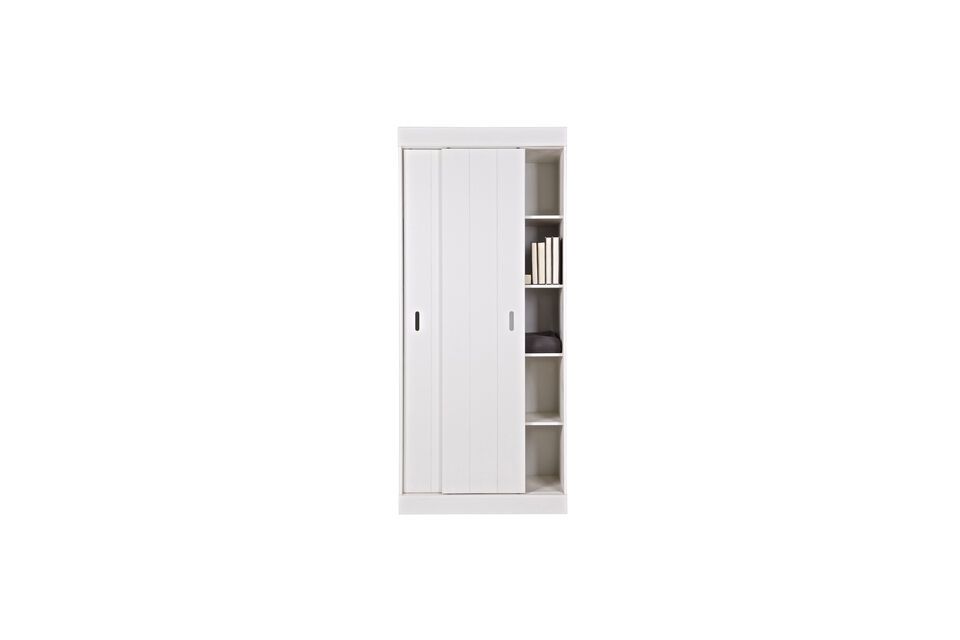 Las dimensiones de este armario son ideales para añadir funcionalidad a su espacio sin renunciar a