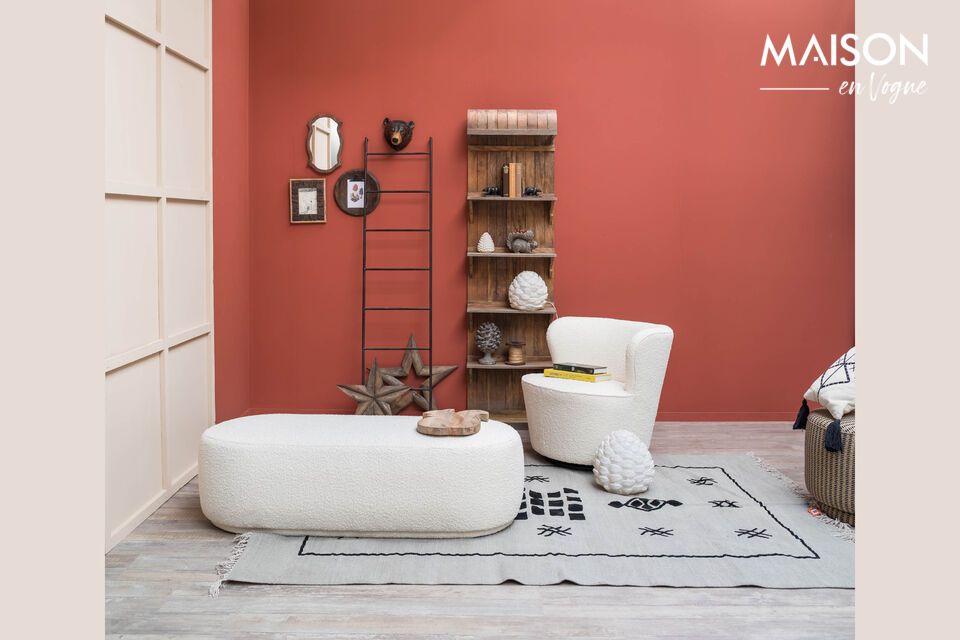 Banco Annapurna de abedul blanco para una elegancia minimalista y durabilidad.