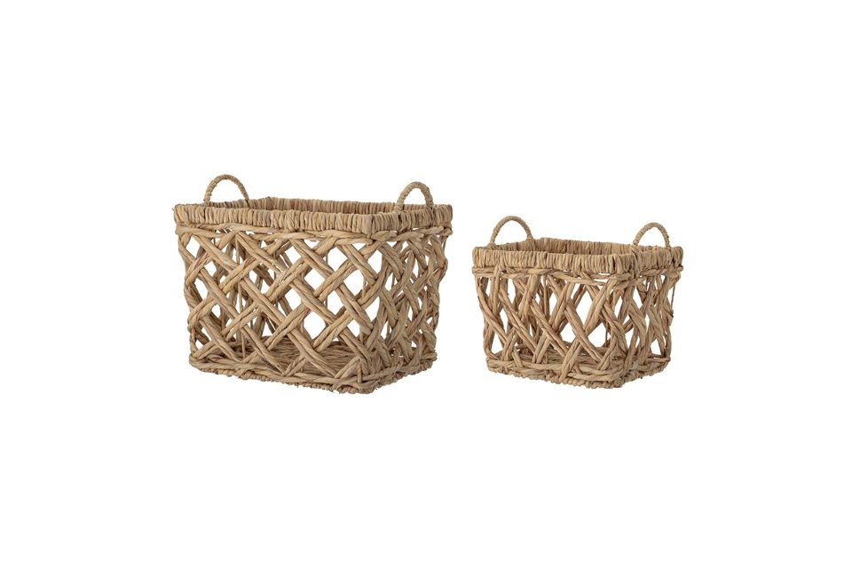 Estas cestas de mimbre se venden por pares