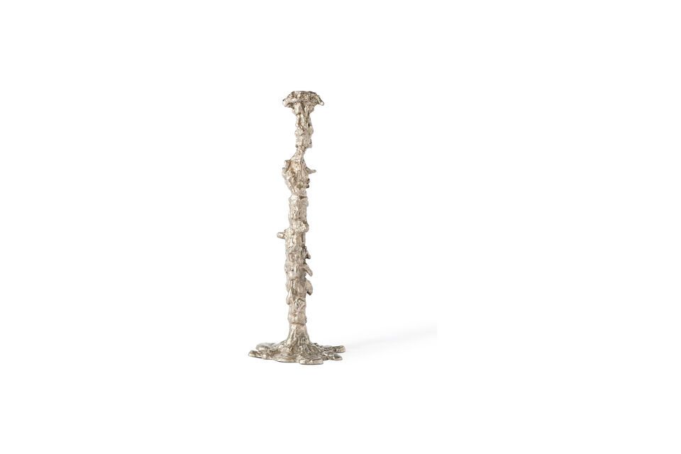El candelabro Drip de Pascal Smelik para Pols Potten es un objeto de aluminio niquelado con un