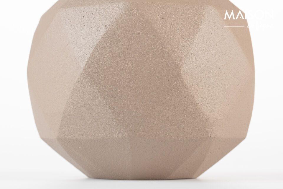 Inspirado en el arte japonés del plegado Origami