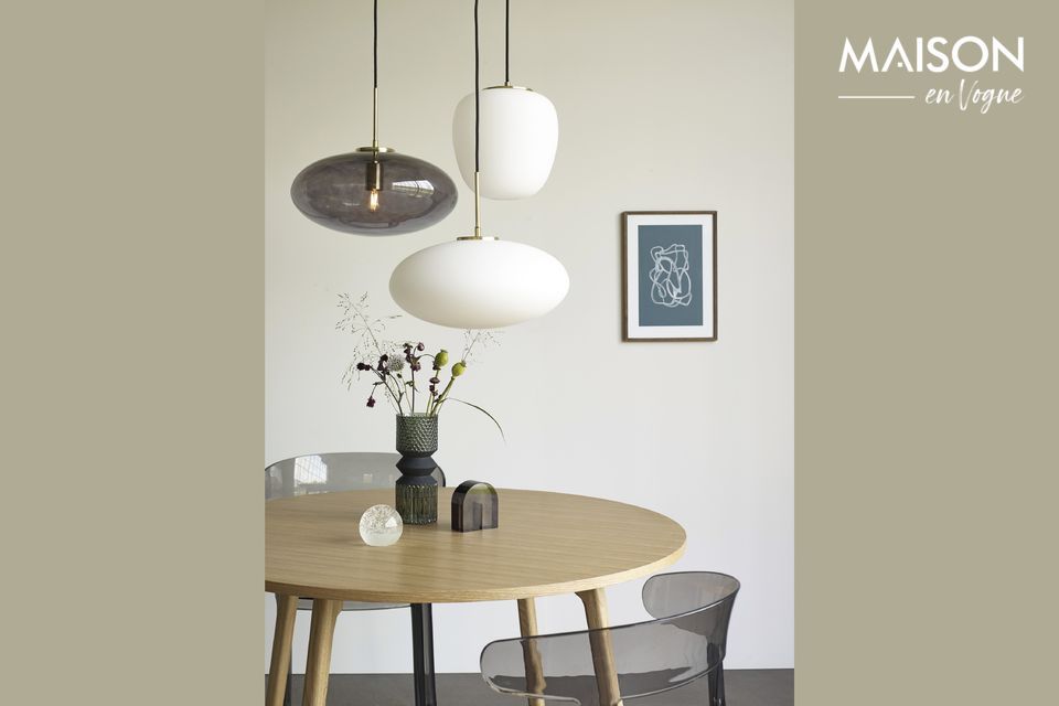 Para una iluminación óptima en cualquier habitación de su casa, considere el colgante Muse