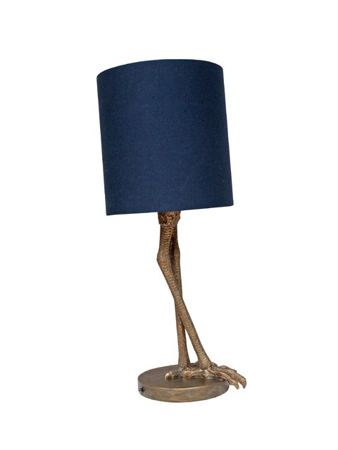 La lámpara de mesa Anda ofrece una clásica y versátil pantalla cilíndrica azul oscura