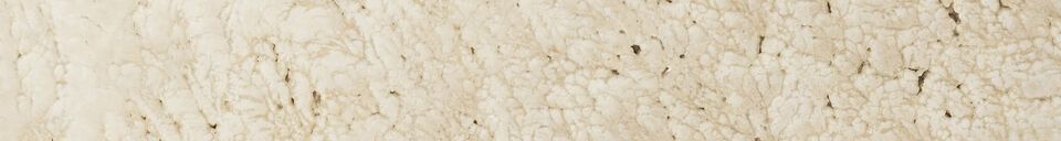 Descriptivo Materiales  Mesa auxiliar de madera de acacia marrón Doppio