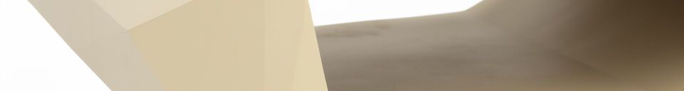 Descriptivo Materiales  Mesa auxiliar de resina beige North Side