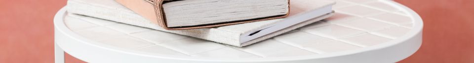 Descriptivo Materiales  Mesa auxiliar Glazed blanco
