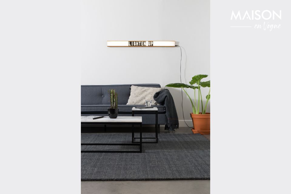 Tanto gráfico como clásico, aporta un estilo refinado y sobrio a su sala de estar