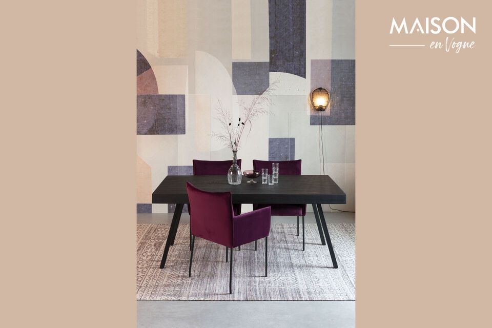 Descubra la elegancia atemporal de la mesa de comedor de madera negra Suri