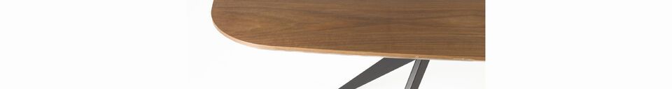 Descriptivo Materiales  Mesa de comedor rectangular de madera beige Chase