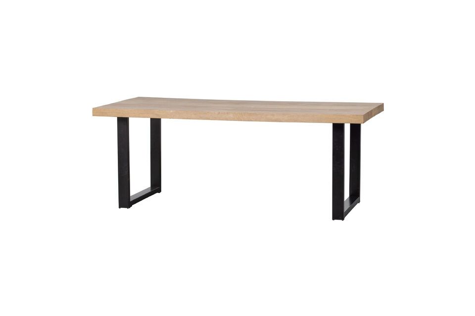 Esta mesa de comedor Tablo de madera de mango es una mezcla perfecta de robustez y estilo