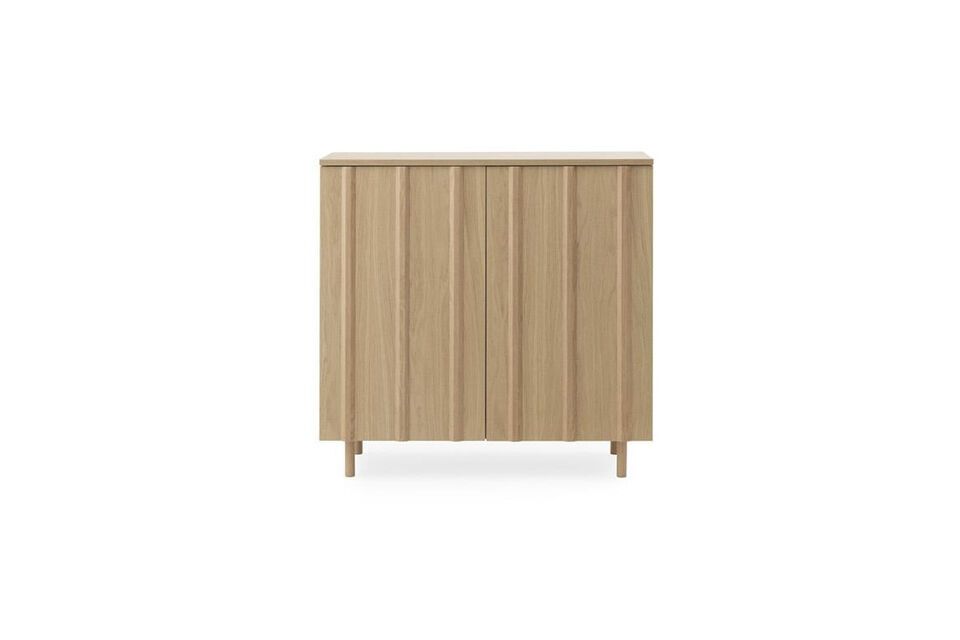 Mueble bajo en roble claro Rib Normann Copenhagen