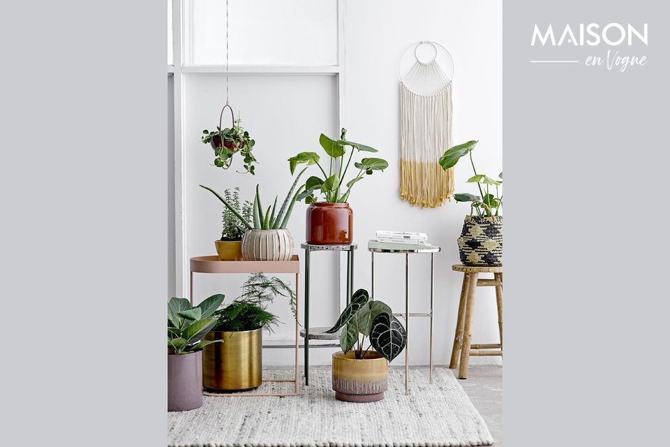 Maceta natural y hecha a mano para plantas hermosas