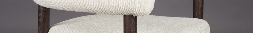 Descriptivo Materiales  Silla de tela blanco roto Sela