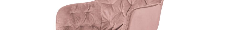 Descriptivo Materiales  Silla de terciopelo rosa pálido Elaine