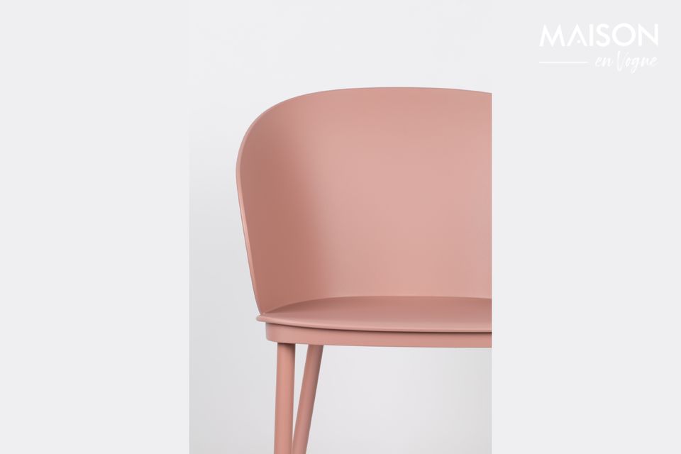 Moderniza su interior con la silla excepcional Gigi y su elegante y despejado diseño