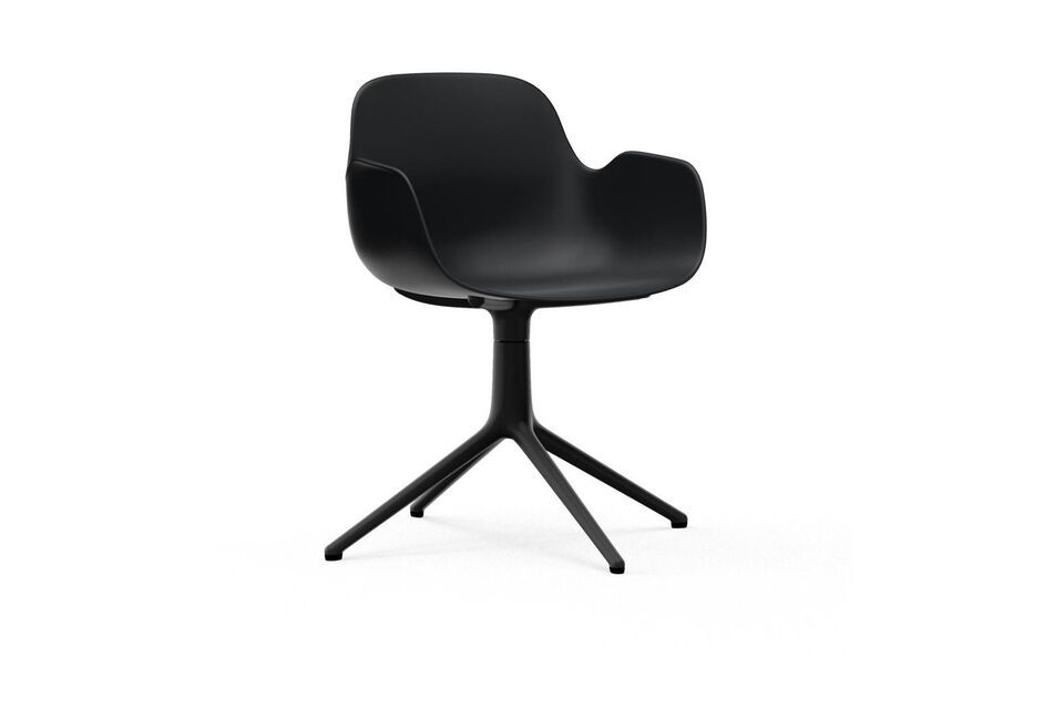 Silla giratoria negra Forma Normann Copenhagen