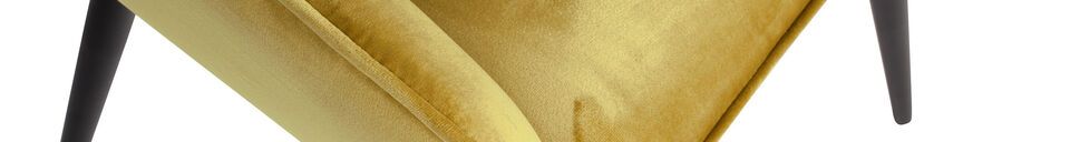 Descriptivo Materiales  Silla Jelle de terciopelo amarillo