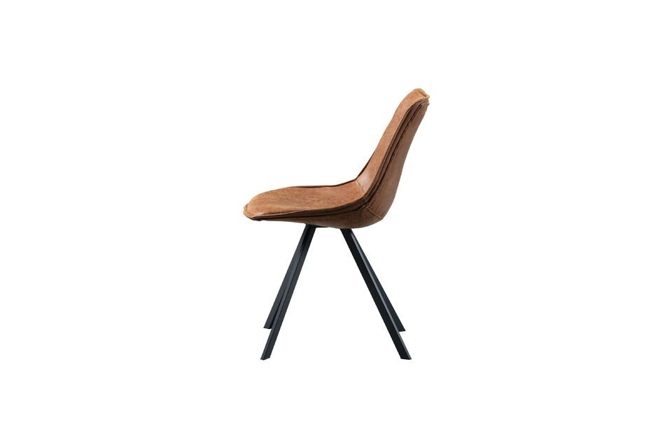 Una silla de diseño moderno con un cómodo asiento