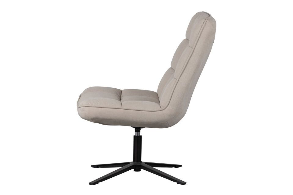 Relájese con comodidad y estilo con la silla giratoria Dirkje en tejido natural de WOOD