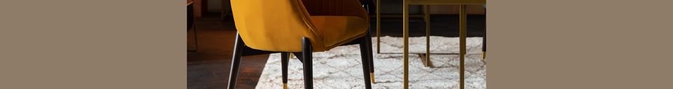 Descriptivo Materiales  Sillón de terciopelo Dolly ocre