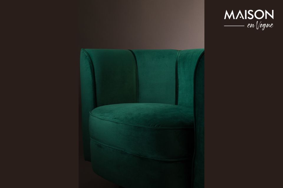 Este sillón de terciopelo verde Flower es el mueble perfecto para añadir a su sala de estar y