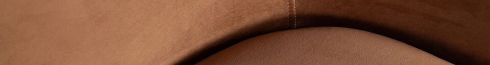 Descriptivo Materiales  Sillón Jada de terciopelo marrón
