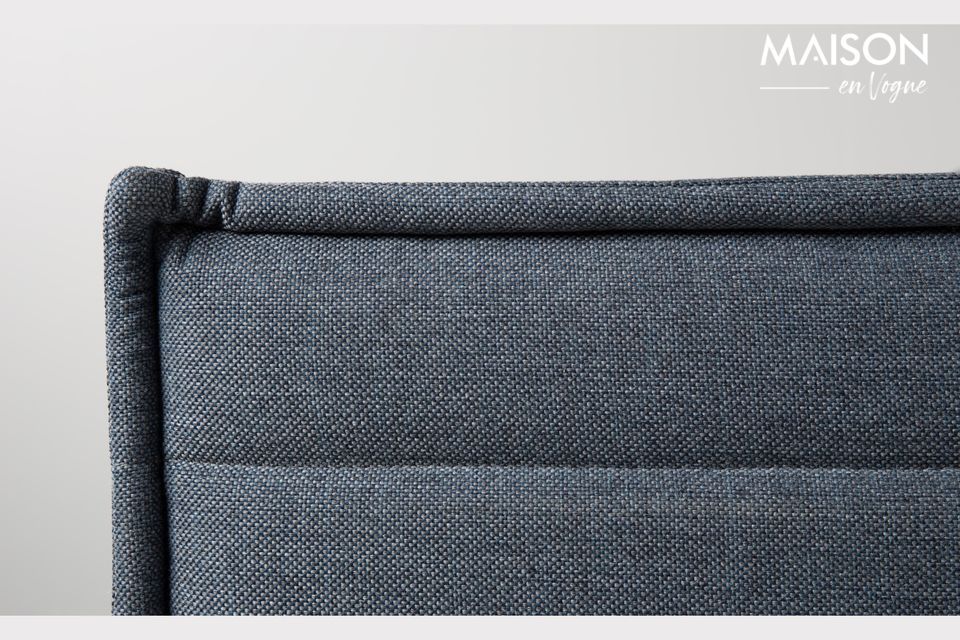 Este sillón de Jaey de Zuiver es un modelo moderno en un color crudo y masculino