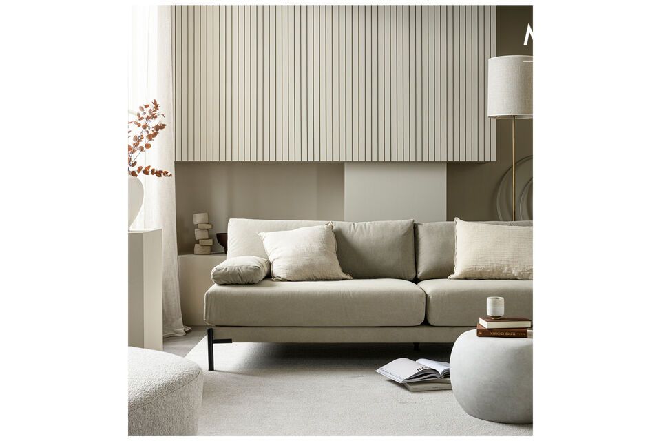 Sencillo, cómodo y elegante: el sofá neutro y moderno de sus sueños.