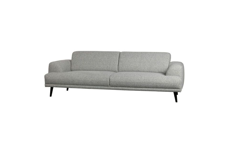 Un sofá de 3 plazas cómodo y fácil de usar