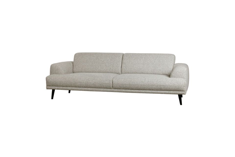 Este sofá Brush de 3 plazas es el aliado ideal para un salón cálido y acogedor