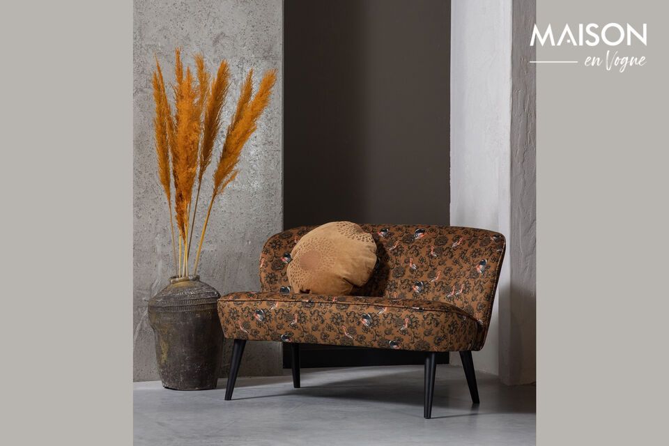 El sofá de terciopelo estampado Fenix Sara es una agradable mezcla de lujo y comodidad