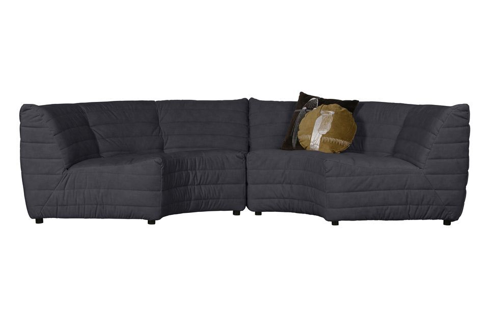 Este sofá esquinero puede utilizarse en combinación con el banco Bag de la misma colección