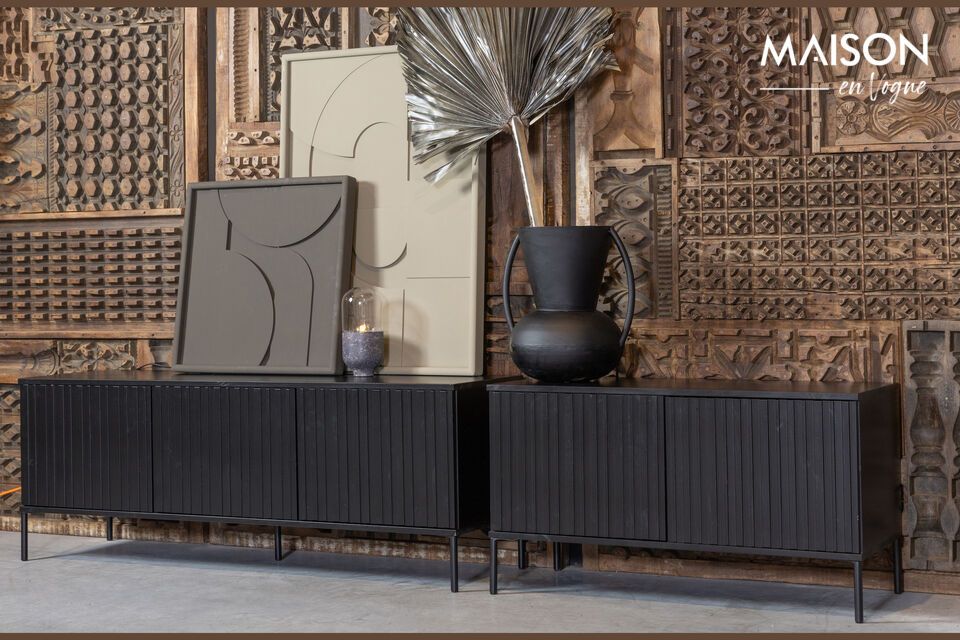 El mueble de TV New de madera negra será perfecto para un salón de aspecto industrial y estilo