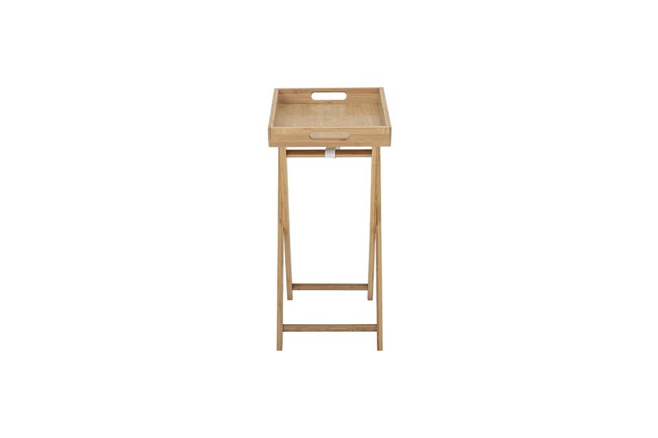 Puede utilizarse como mesa auxiliar o el tablero puede usarse solo