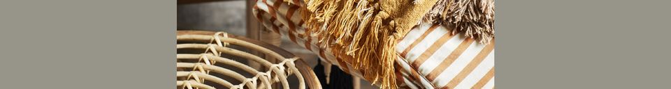 Descriptivo Materiales  Taburete de bambú beige Reina