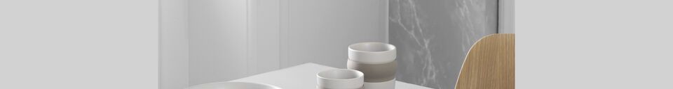 Descriptivo Materiales  Taza de cerámica beige Obi